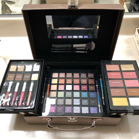 Ulta Beauty Other - Ulta Beauty Makeup Case
